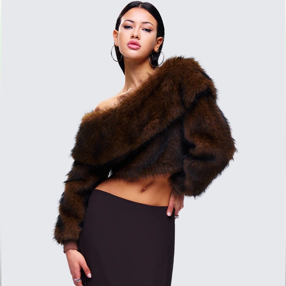 Finesse Nadi Brown Faux Fur Off Shoulder chic Top S (toile)